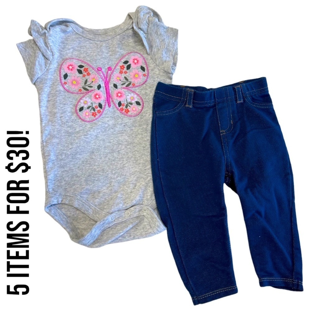 5/$30 Baby Girl Matching Outfit​